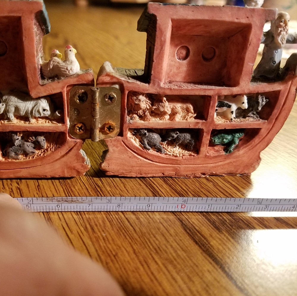 Noah's ark figurine